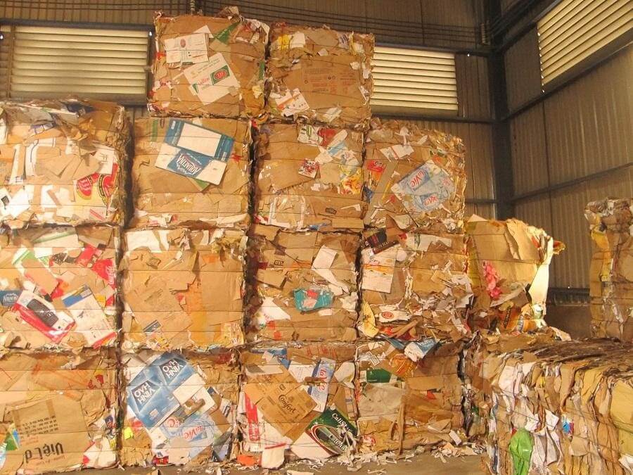 Giấy phế liệu carton bánh kẹo. (Lề bánh kẹo)